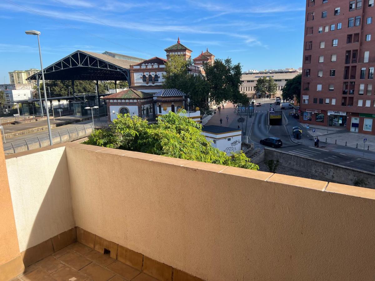 Piso De 3 Dormitorios Con Garaje Jerez de la Frontera Exteriör bild