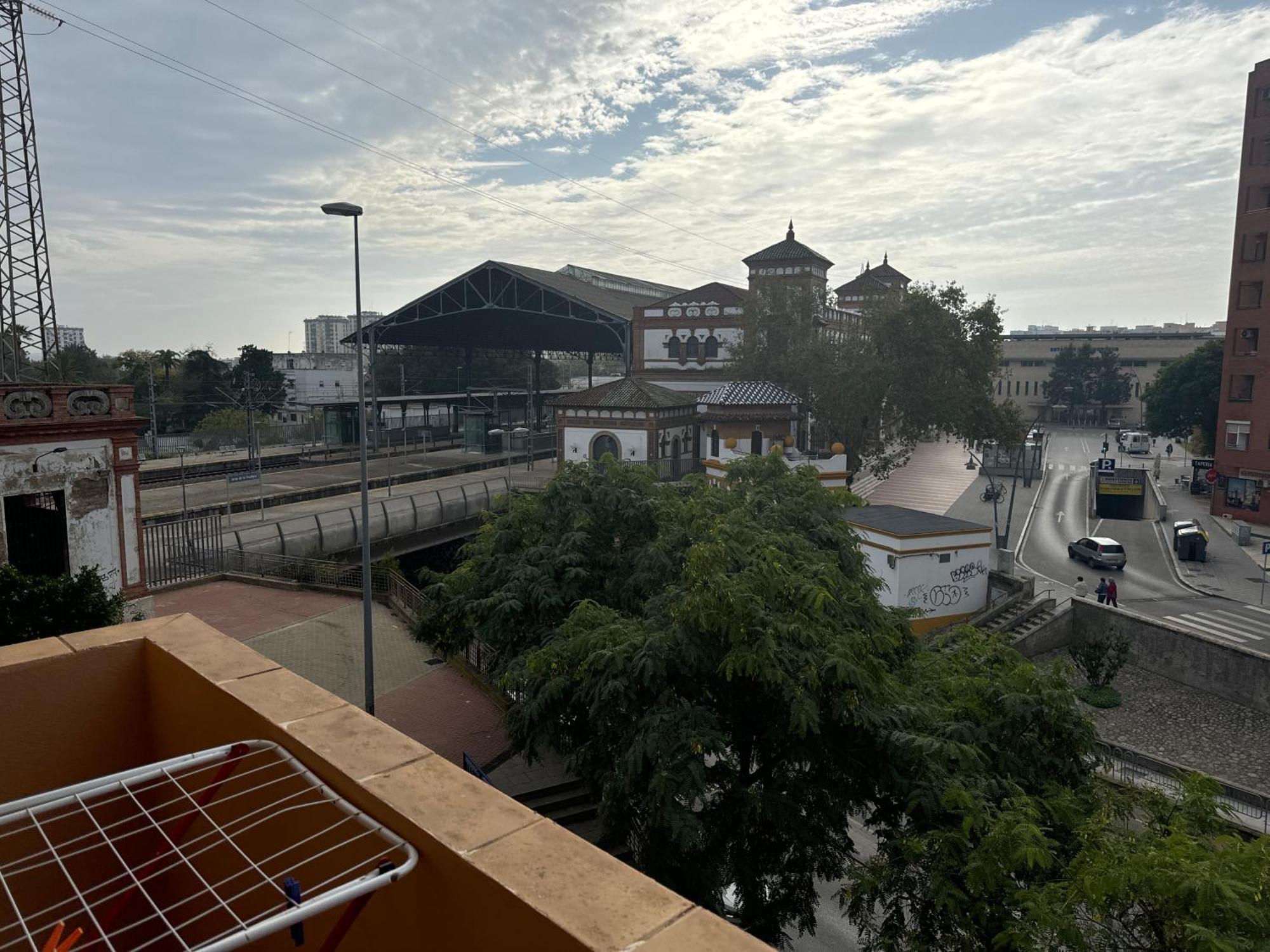 Piso De 3 Dormitorios Con Garaje Jerez de la Frontera Exteriör bild